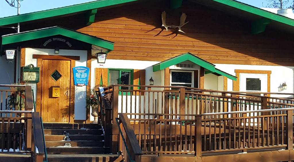 Gasthaus Bavarian Hunter | restaurant | 8390 Lofton Ave N, Stillwater, MN 55082, USA | 6514397128 OR +1 651-439-7128