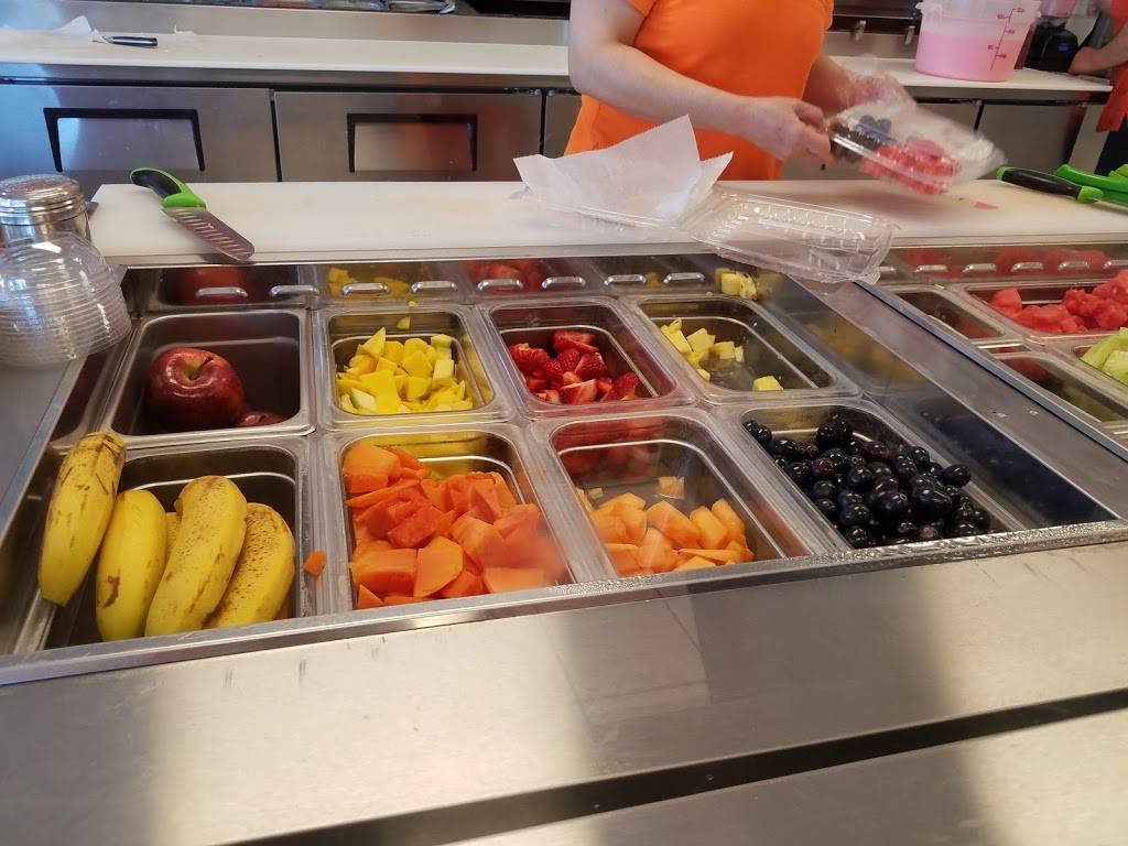 Los Mangos | restaurant | 1701 N Larkin Ave, Crest Hill, IL 60403, USA | 8156302611 OR +1 815-630-2611