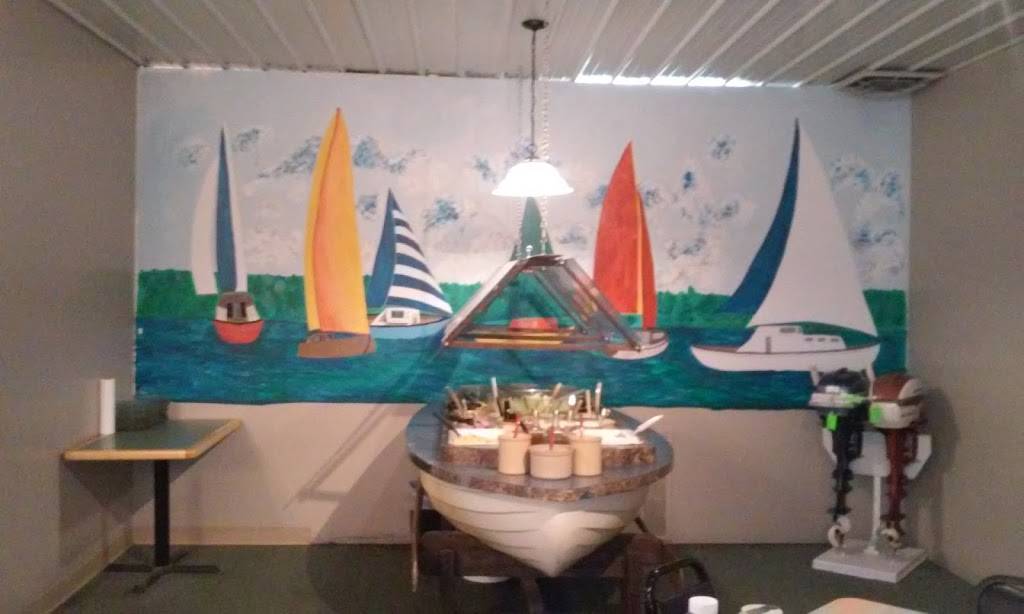 Peterson Fish | restaurant | 1009 S Huntington St, Syracuse, IN 46567, USA | 5745285000 OR +1 574-528-5000