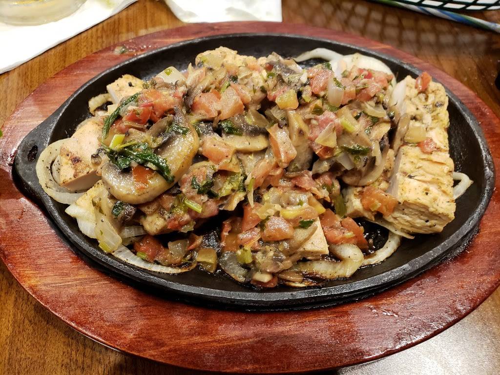 Los Cucos Mexican Cafe - Waco | restaurant | 2805 W Loop 340, Waco, TX 76712, USA | 2547326444 OR +1 254-732-6444