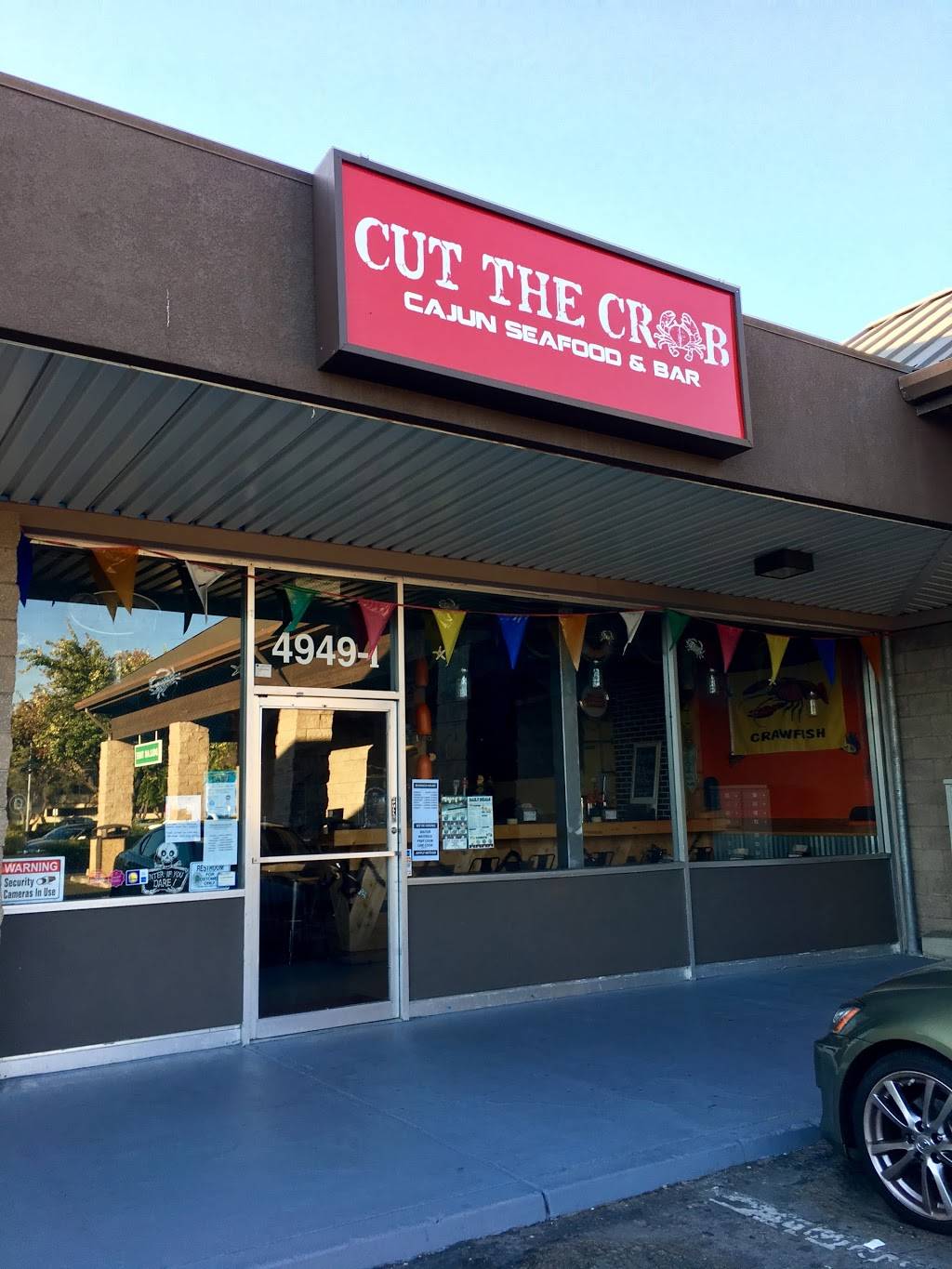 Cut The Crab | restaurant | 4949 Stevenson Blvd, Fremont, CA 94538, USA | 5105732264 OR +1 510-573-2264