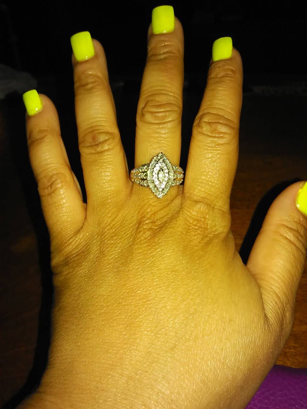 Growlers | restaurant | 2816 Highway Ave, Highland, IN 46322, USA | 2199240245 OR +1 219-924-0245