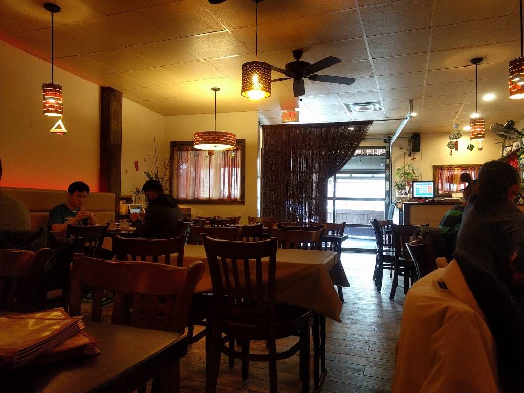 Taiwanese Bistro Cafe 33 | restaurant | 1711 Shady Ave, Pittsburgh, PA 15217, USA | 4124212717 OR +1 412-421-2717