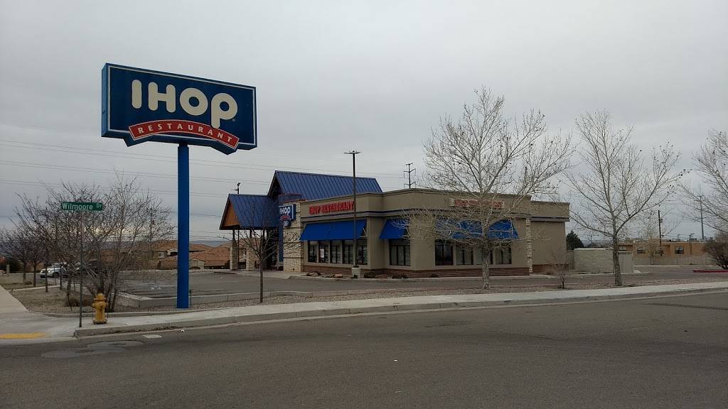 IHOP | restaurant | 2020 Buena Vista Dr SE, Albuquerque, NM 87106, USA | 5052433048 OR +1 505-243-3048