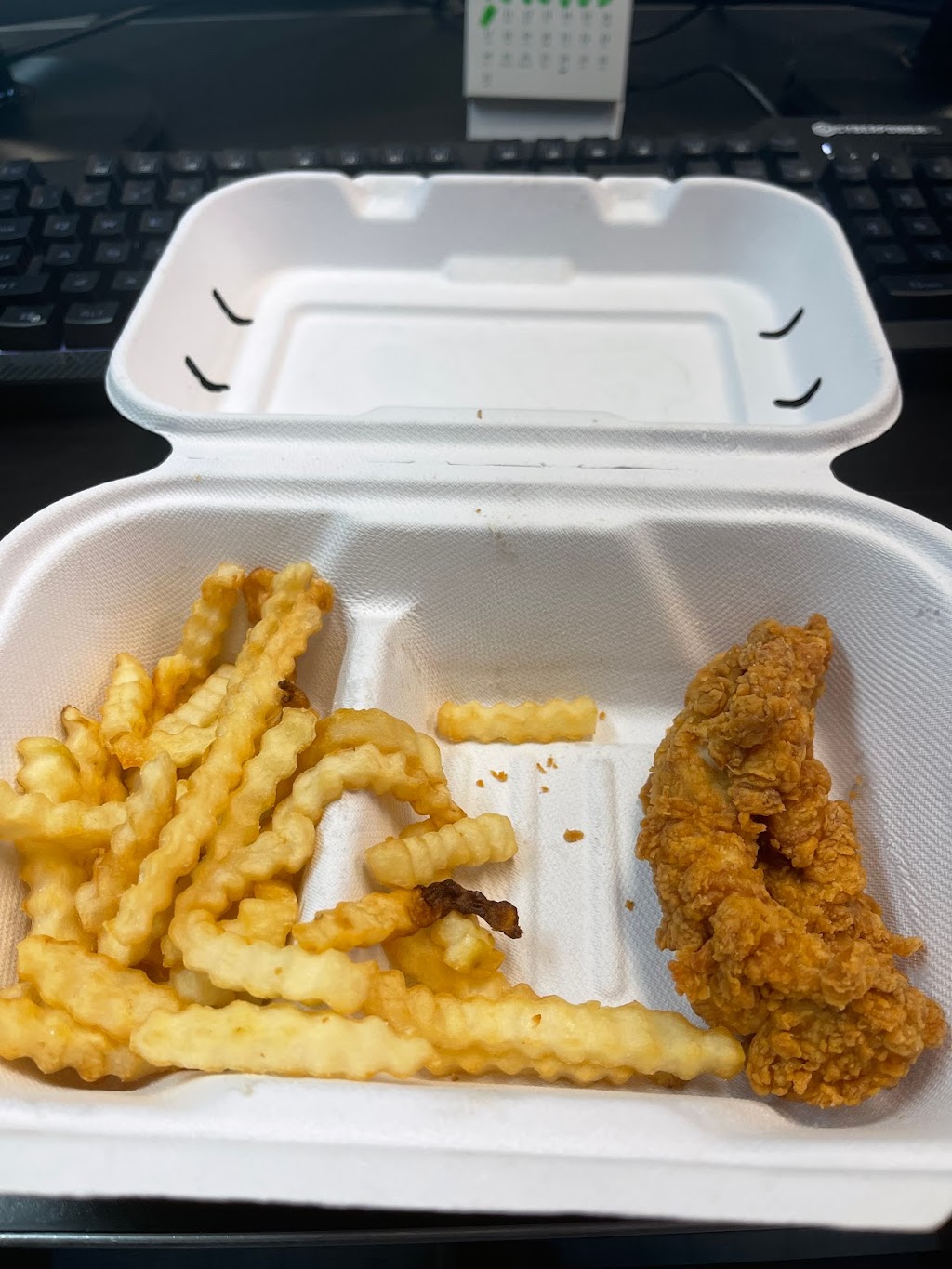 Raising Canes | restaurant | 105 S Las Posas Rd, San Marcos, CA 92078, USA | 7607521980 OR +1 760-752-1980