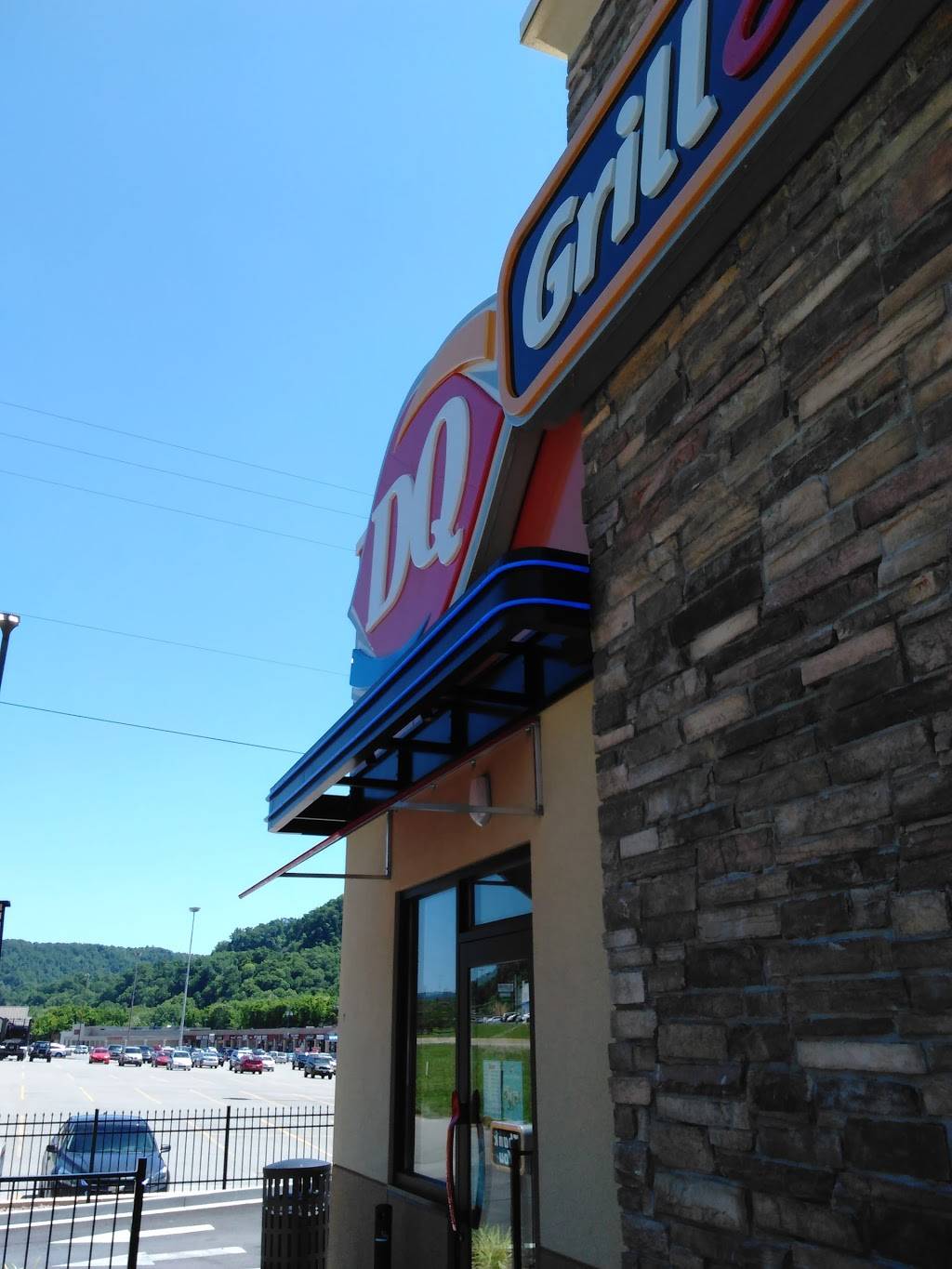 Dairy Queen Grill & Chill | restaurant | 4321 N Mayo Trail, Pikeville, KY 41501, USA | 6064324100 OR +1 606-432-4100