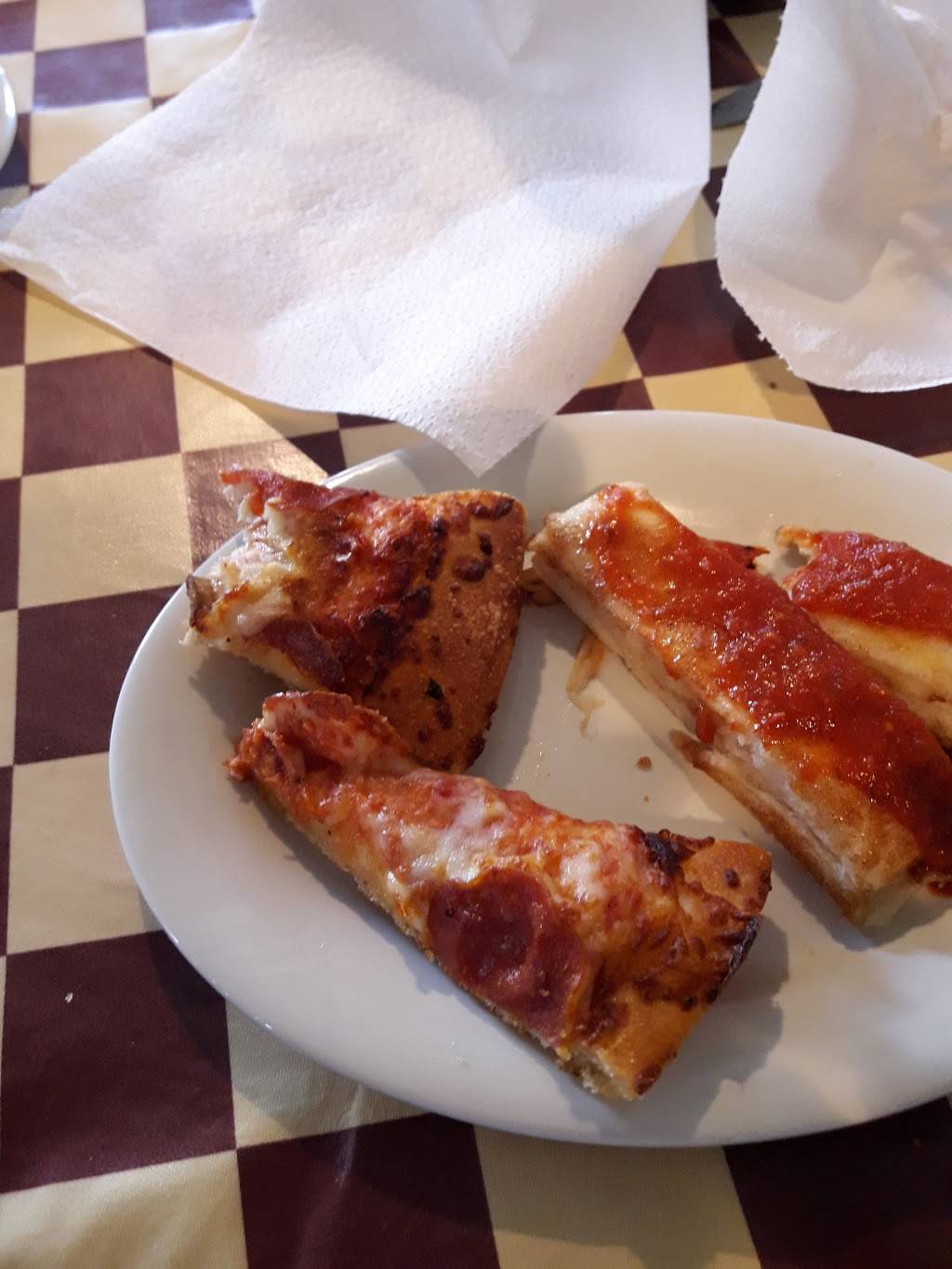 Pizza Hut | meal takeaway | 12175 NY-16, Yorkshire, NY 14173, USA | 7164921600 OR +1 716-492-1600