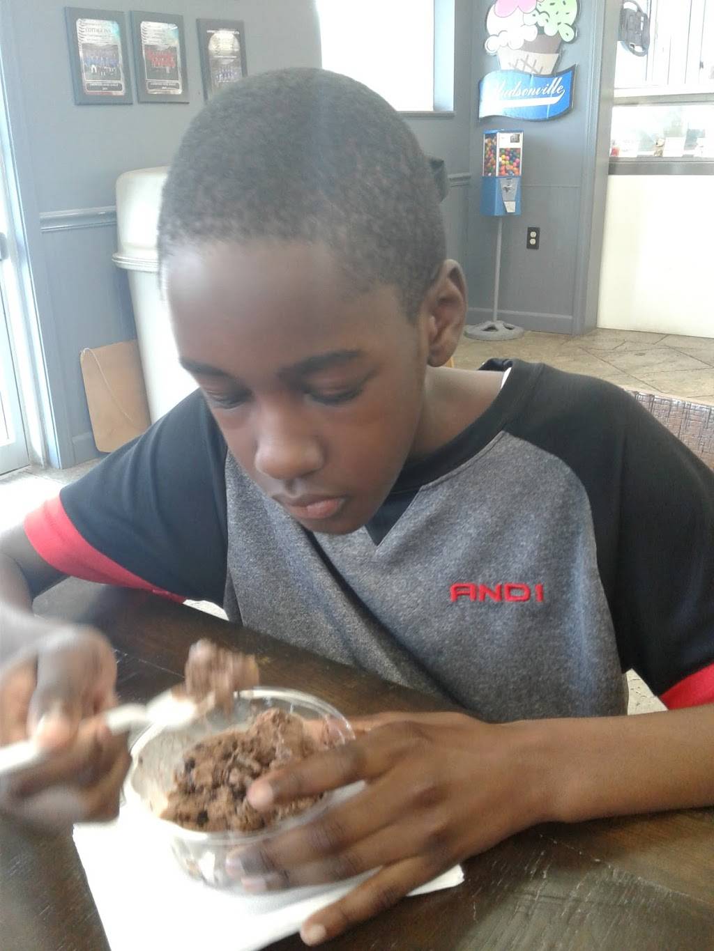 Frosty Boy | meal delivery | 5030 Gull Rd, Kalamazoo, MI 49048, USA | 2693455360 OR +1 269-345-5360