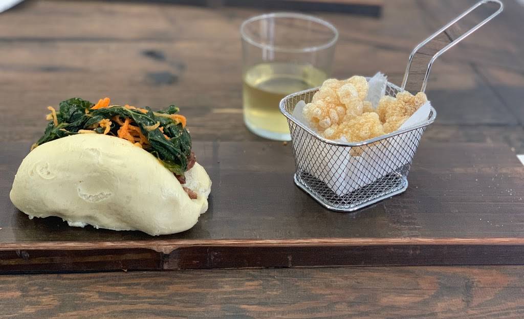 Rinds, Wines, and Swines | restaurant | Evanston, OH 45208, USA | 5133210192 OR +1 513-321-0192