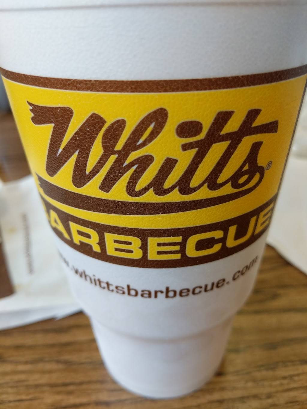 Whitts Barbecue | restaurant | 2424 2629 Lebanon Rd, Nashville, TN 37214, USA | 6158836907 OR +1 615-883-6907