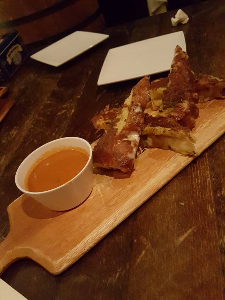 Catcher In The Rye | night club | 10550 Riverside Dr, Toluca Lake, CA 91602, USA | 8188537835 OR +1 818-853-7835