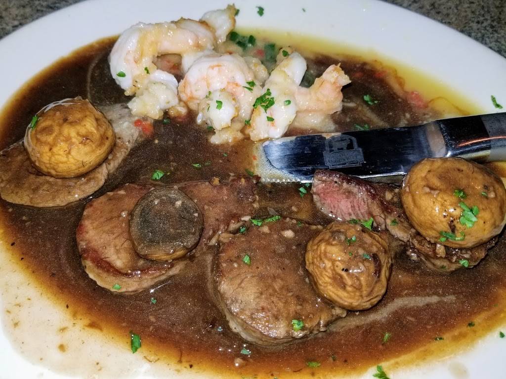 Station Square | restaurant | 4250 Belmont Ave, Youngstown, OH 44505, USA | 3307598802 OR +1 330-759-8802