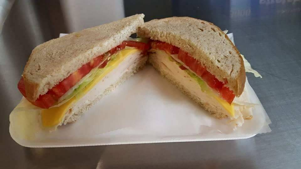 J&J Farm Produce and Deli | restaurant | 476 Parkers Mill Rd, Somerset, KY 42501, USA | 6064852420 OR +1 606-485-2420