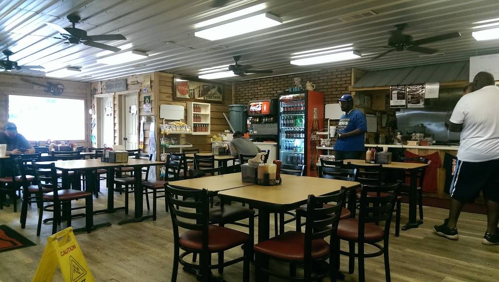 Mike & Eds Bar-B-Q | restaurant | 2001 Crawford Rd, Phenix City, AL 36867, USA | 3342971012 OR +1 334-297-1012