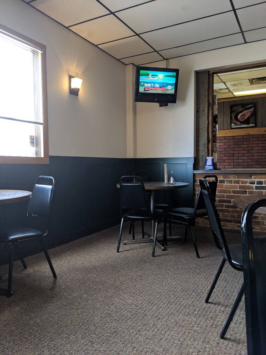 Gibbys Bar & Grill | restaurant | 139 W Main St, Mendon, MI 49072, USA | 2694964835 OR +1 269-496-4835