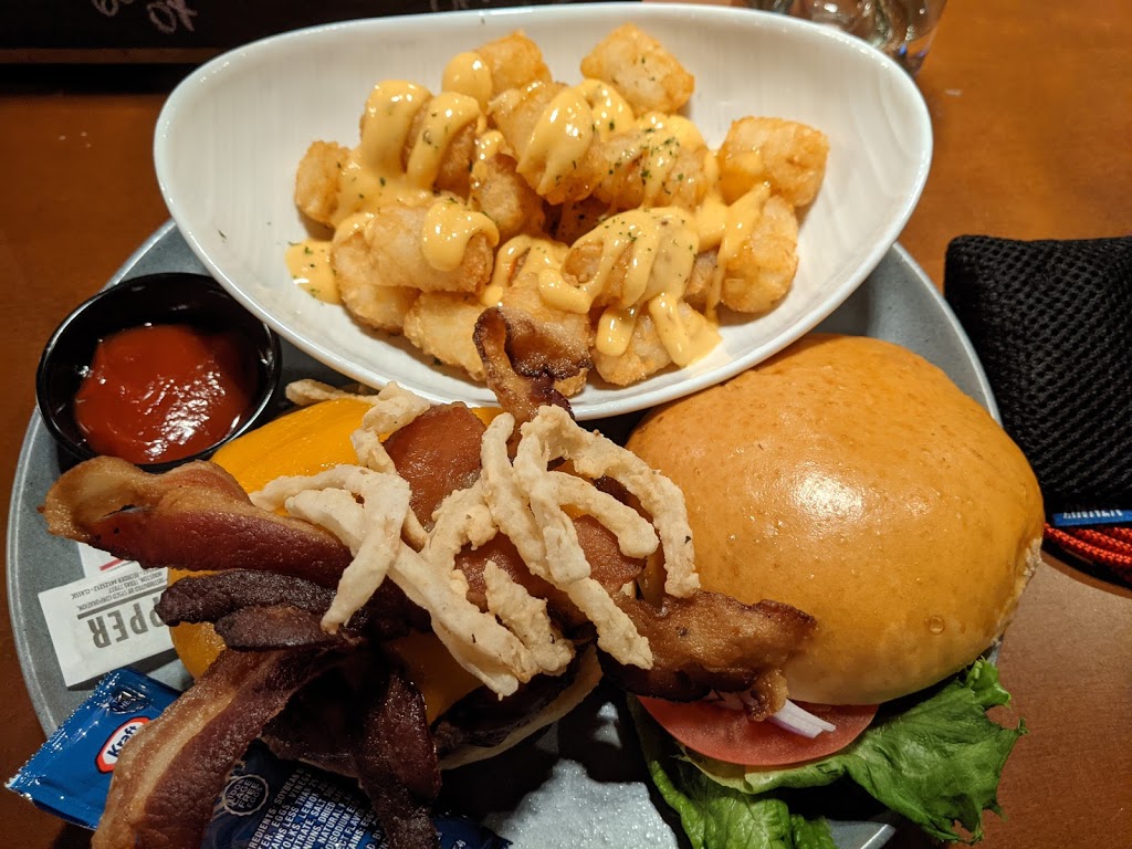 Potomac Social Tavern | restaurant | 1480 Crystal Dr, Arlington, VA 22202, USA | 7033108967 OR +1 703-310-8967