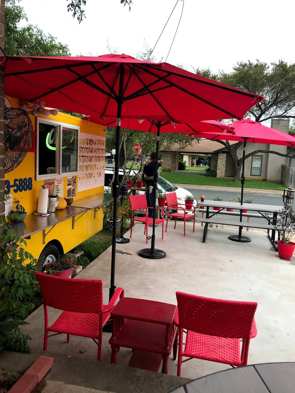 Banthai Express | restaurant | 7612 Brodie Ln, Austin, TX 78745, USA | 5129935888 OR +1 512-993-5888