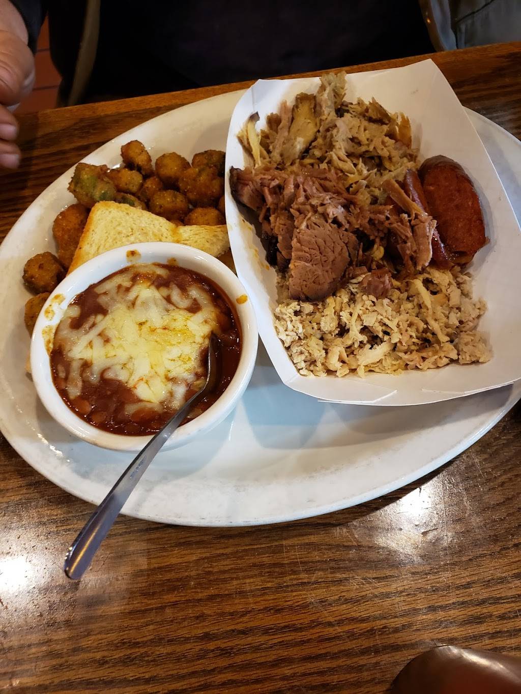 Whiskey River BBQ | restaurant | 7690 9502, IN-144, Martinsville, IN 46151, USA | 3174221601 OR +1 317-422-1601