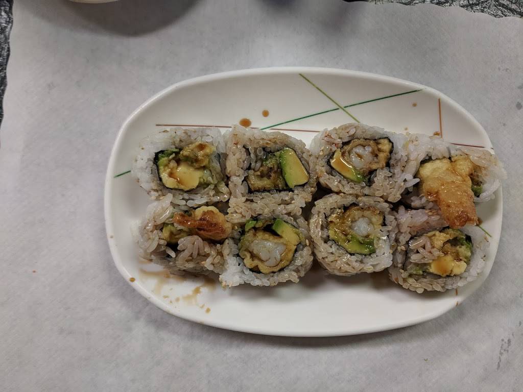 Light & Healthy Sushi Bar | restaurant | 23546 Lyons Ave, Newhall, CA 91321, USA | 6612551921 OR +1 661-255-1921