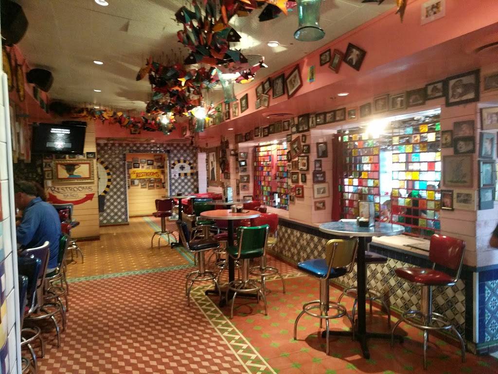 Chuys | restaurant | 801 NW Broad St, Murfreesboro, TN 37129, USA | 6154941660 OR +1 615-494-1660