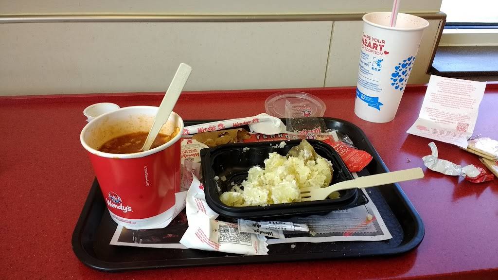 Wendys | restaurant | 17786 Garland Groh Blvd, Hagerstown, MD 21740, USA | 3017974818 OR +1 301-797-4818