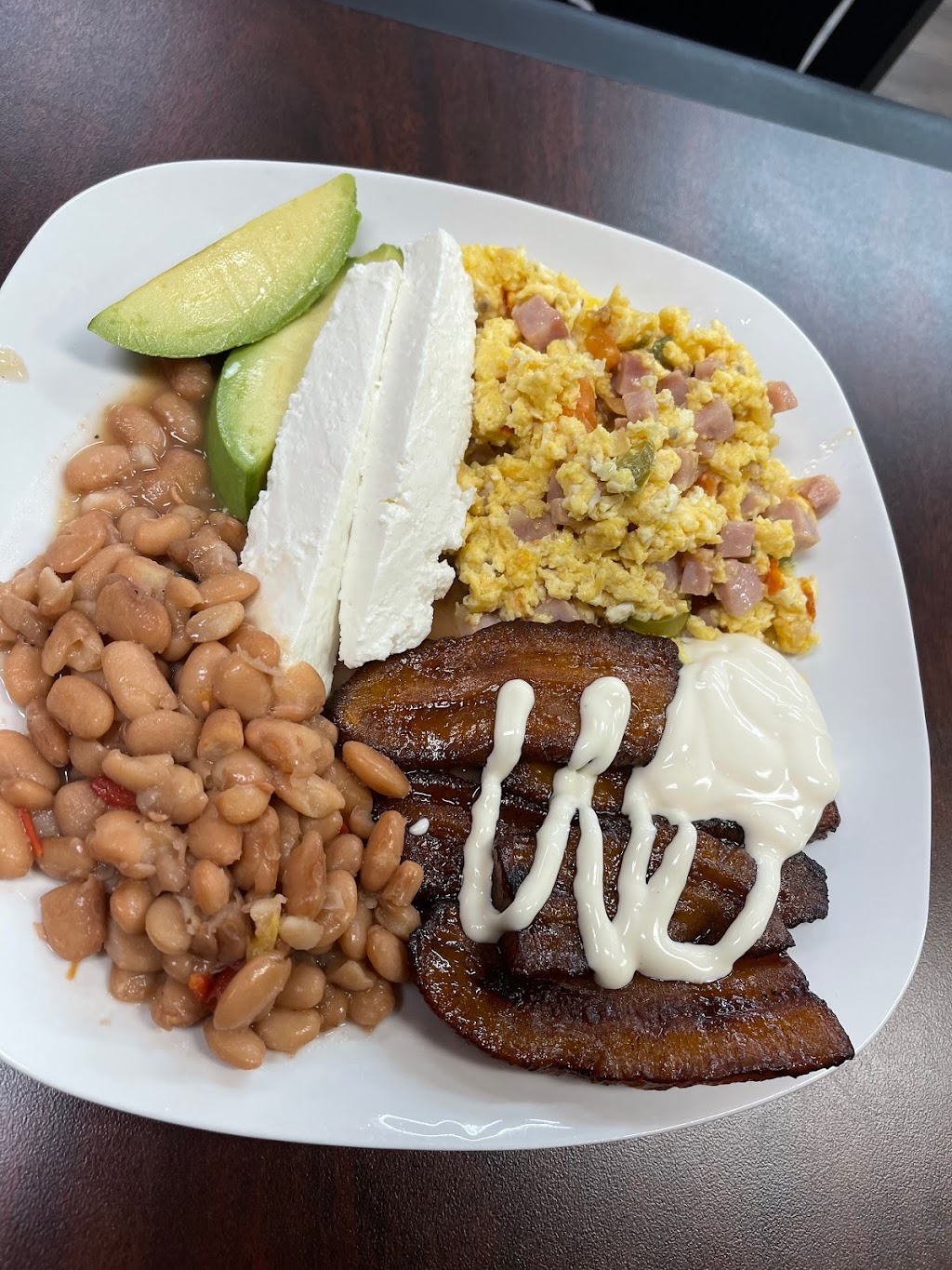 Taqueria y Carniceria San Luis | restaurant | 2609 Randleman Rd, Greensboro, NC 27406, USA | 3363891301 OR +1 336-389-1301