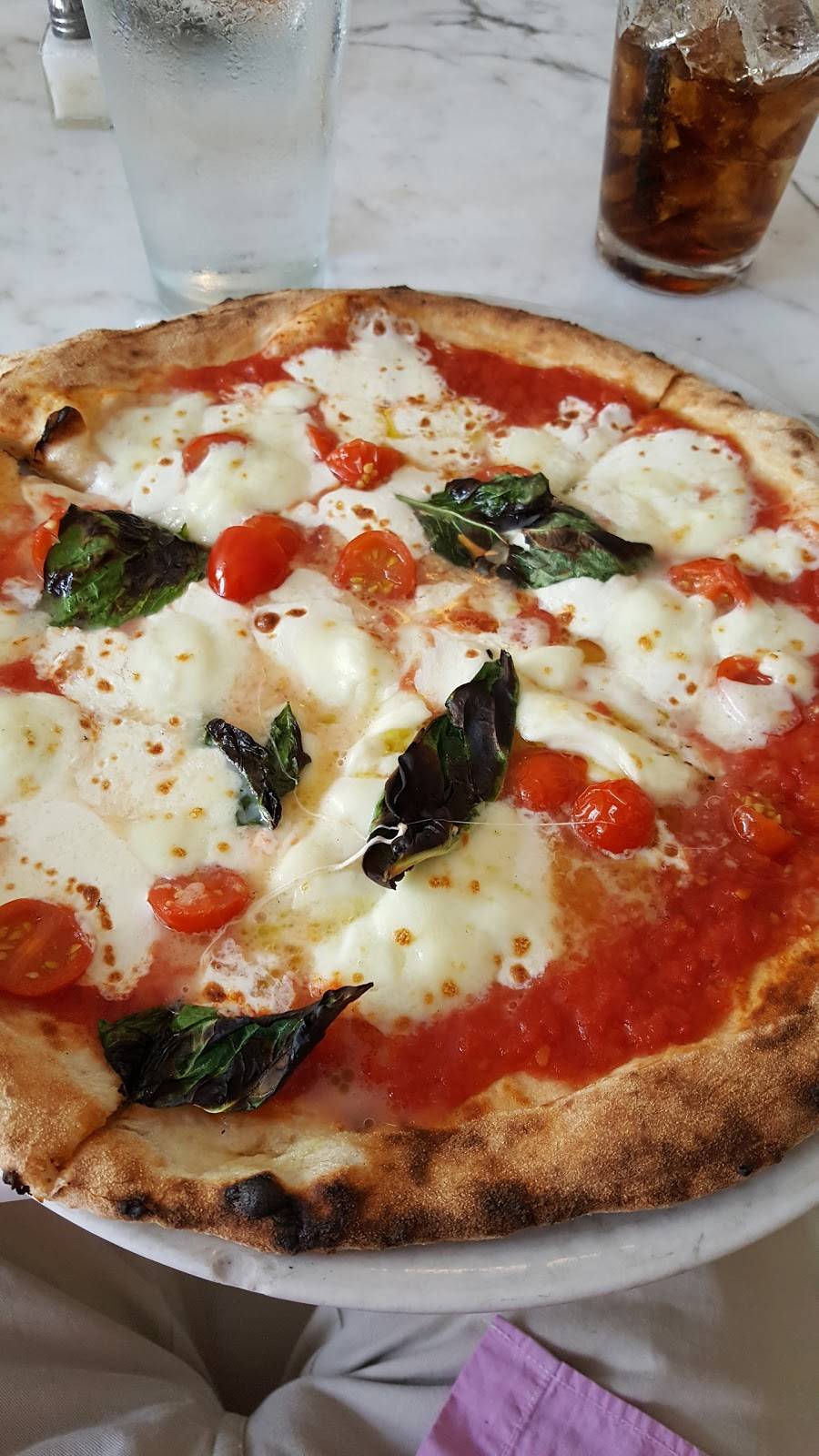 Scuola Vecchia Pizza e Vino | restaurant | 522 E Atlantic Ave, Delray Beach, FL 33483, USA | 5618655923 OR +1 561-865-5923