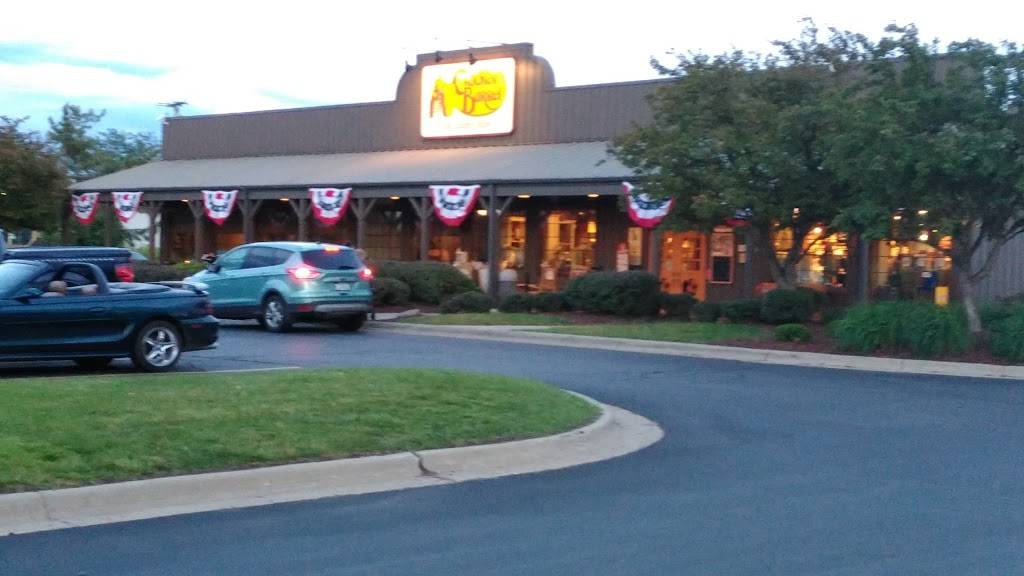 Cracker Barrel Old Country Store | restaurant | 2494 Airport Rd, Jackson, MI 49202, USA | 5177835300 OR +1 517-783-5300