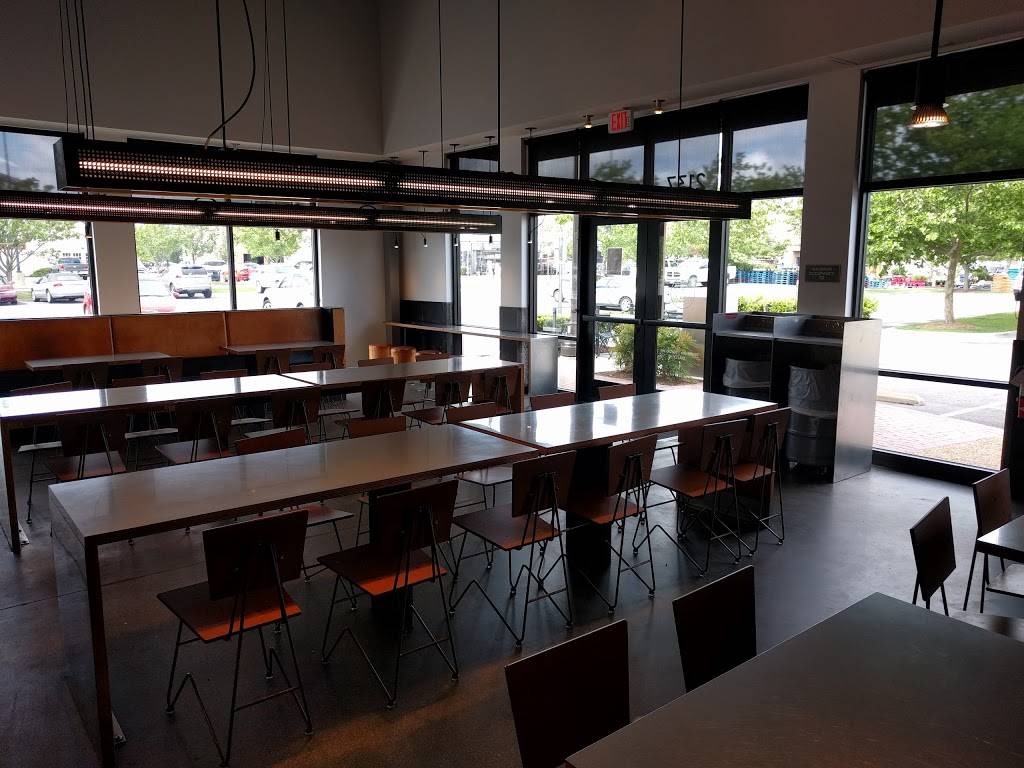 Chipotle Mexican Grill | restaurant | 2137 Upton Dr Ste 328, Virginia Beach, VA 23454, USA | 7574273241 OR +1 757-427-3241