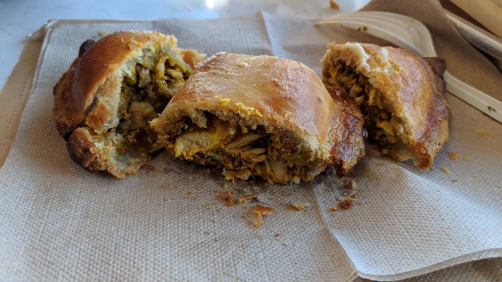 Savory Crust Gourmet Empanadas | restaurant | 7180 Dempster Street, Morton Grove, IL 60053, USA | 8474232273 OR +1 847-423-2273