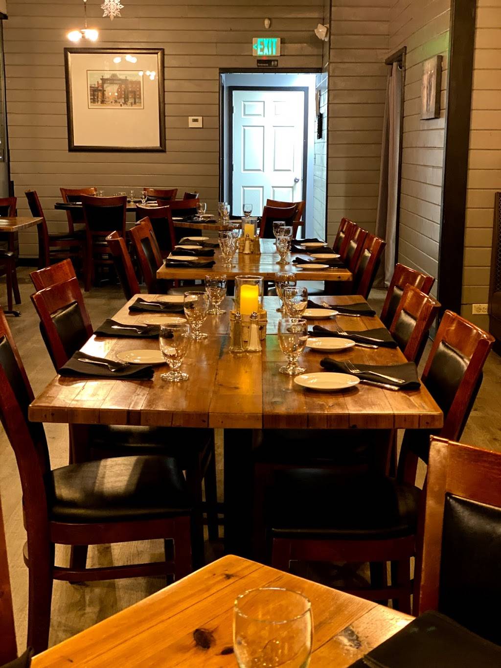 Lukes, A Steak Place | restaurant | 4990 Kipling St #1, Wheat Ridge, CO 80033, USA | 3034223300 OR +1 303-422-3300