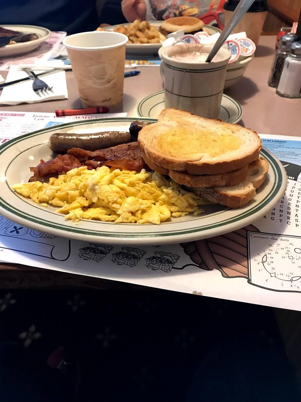 Scramblers II | restaurant | 2 Greenville Ave, Johnston, RI 02919, USA | 4012723859 OR +1 401-272-3859