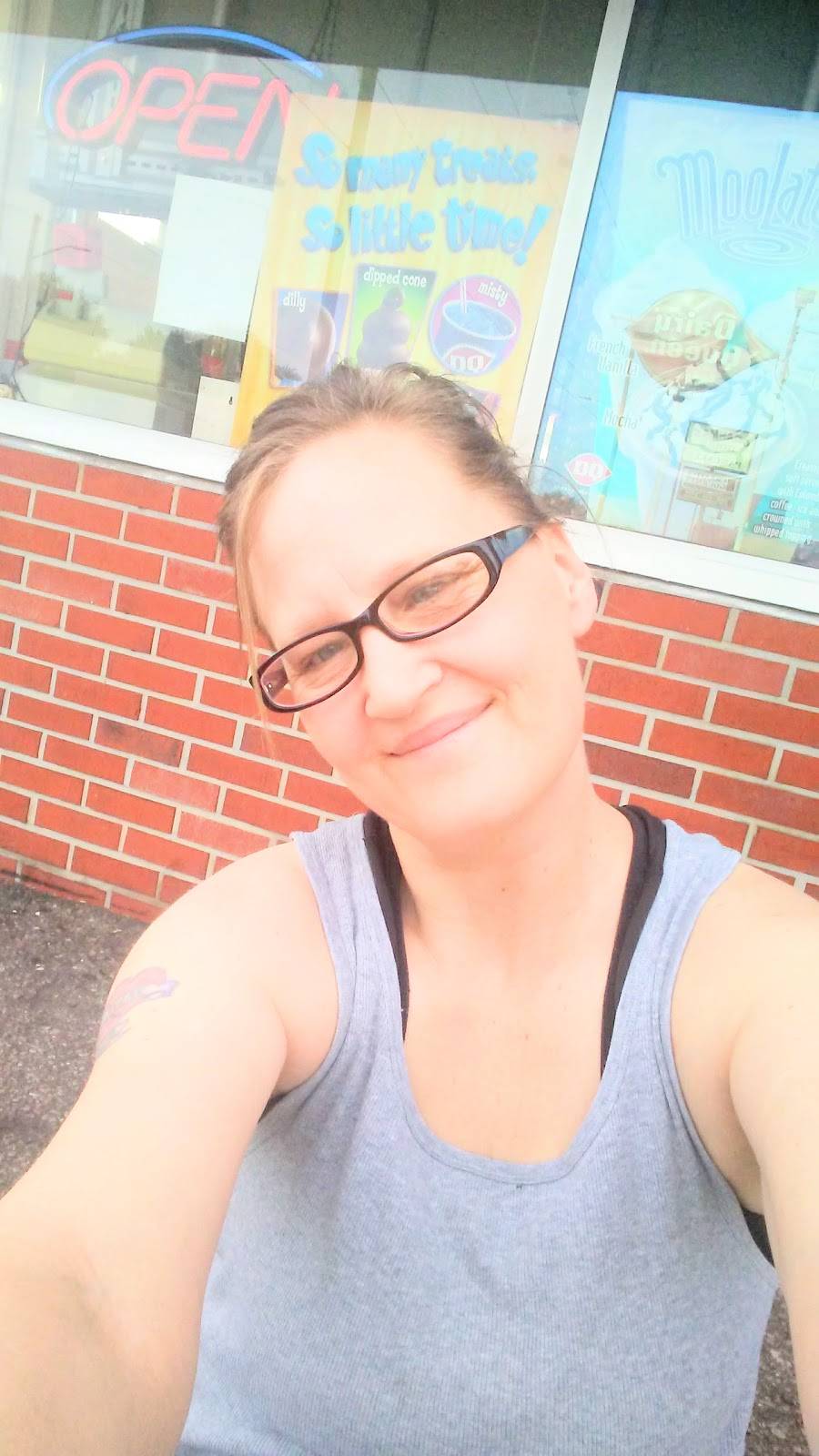 Dairy Queen | restaurant | 17207 E 9 Mile Rd, Eastpointe, MI 48021, USA | 5867738570 OR +1 586-773-8570