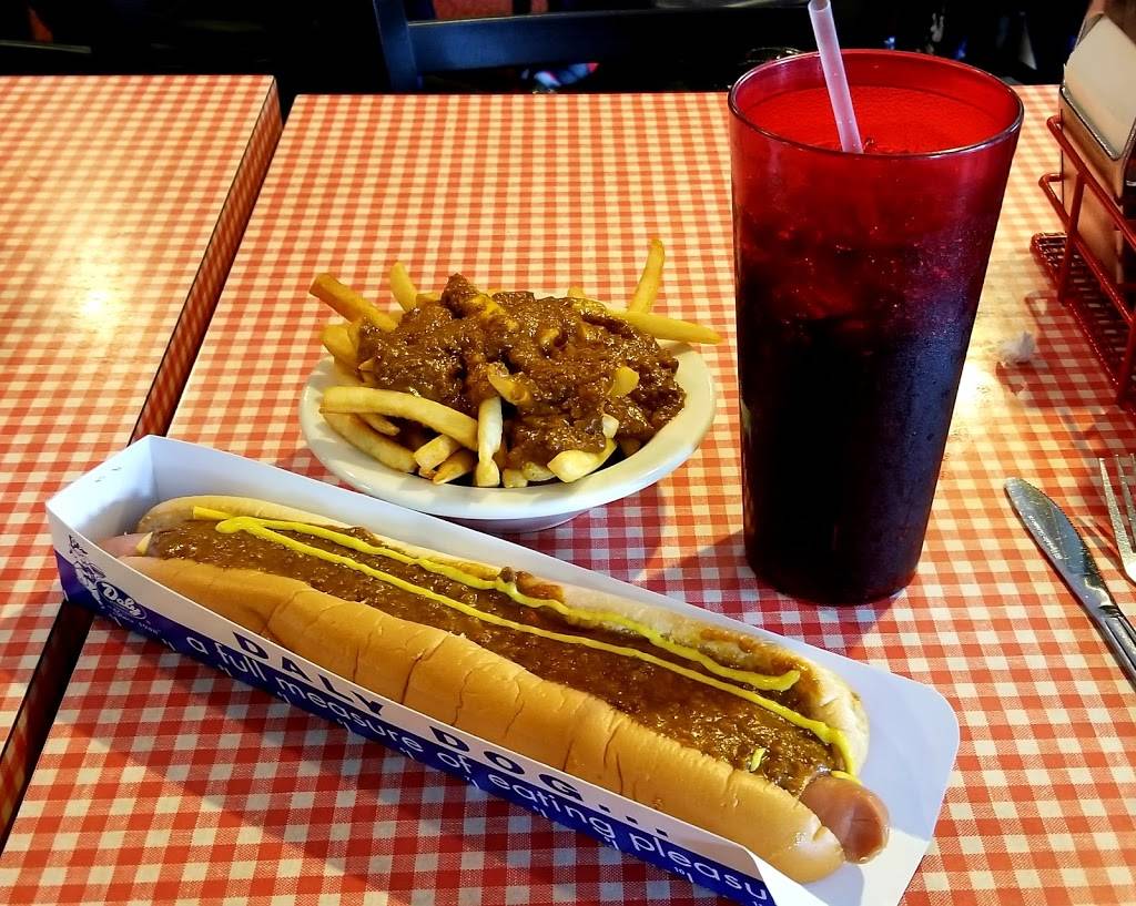 Daly Drive-In | restaurant | 31500 Plymouth Rd, Livonia, MI 48150, USA | 7344274474 OR +1 734-427-4474