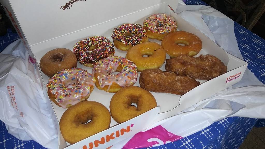 Dunkin | bakery | 3400 NW 79th St, Miami, FL 33147, USA | 3056772024 OR +1 305-677-2024