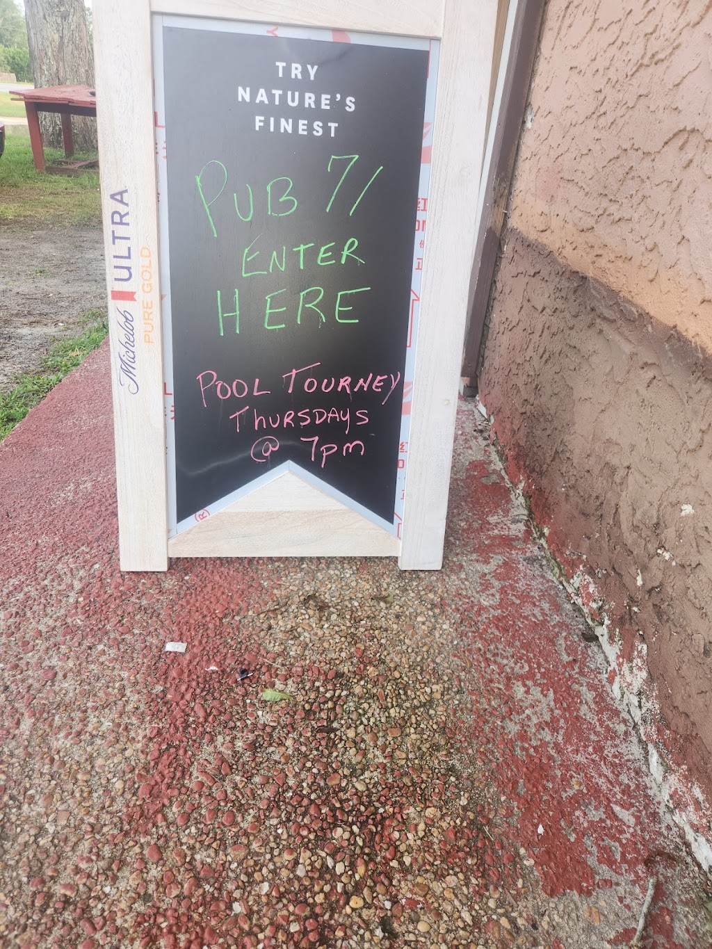 Pub 71 | restaurant | 2531 FL-71, Wewahitchka, FL 32465, USA | 8506396888 OR +1 850-639-6888