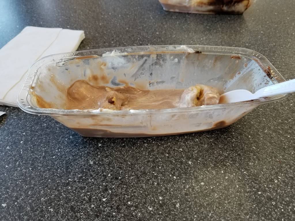 Braums Ice Cream & Burger Restaurant | restaurant | 1711 Highway 157, North St, Mansfield, TX 76063, USA | 8174731129 OR +1 817-473-1129