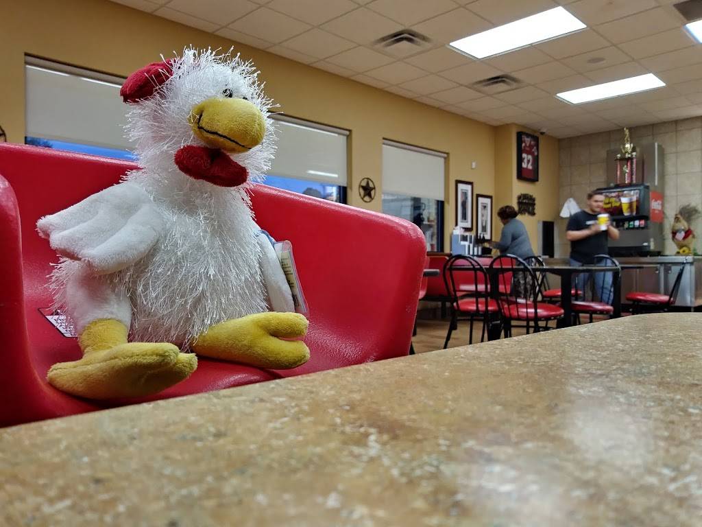 Chicken Express | restaurant | 1517 W Panola St, Carthage, TX 75633, USA | 9036937073 OR +1 903-693-7073