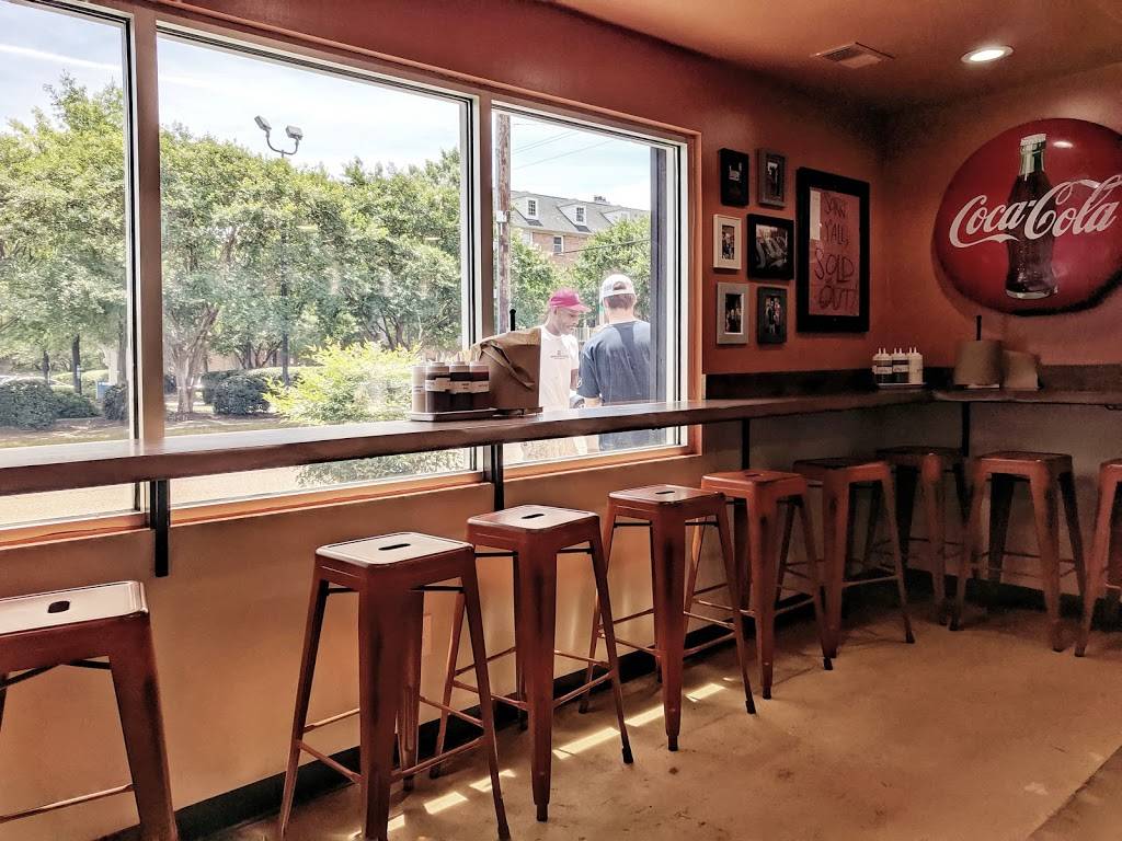 Redwood Smoke Shack | restaurant | 2001 Manteo St, Norfolk, VA 23517, USA | 7576241000 OR +1 757-624-1000