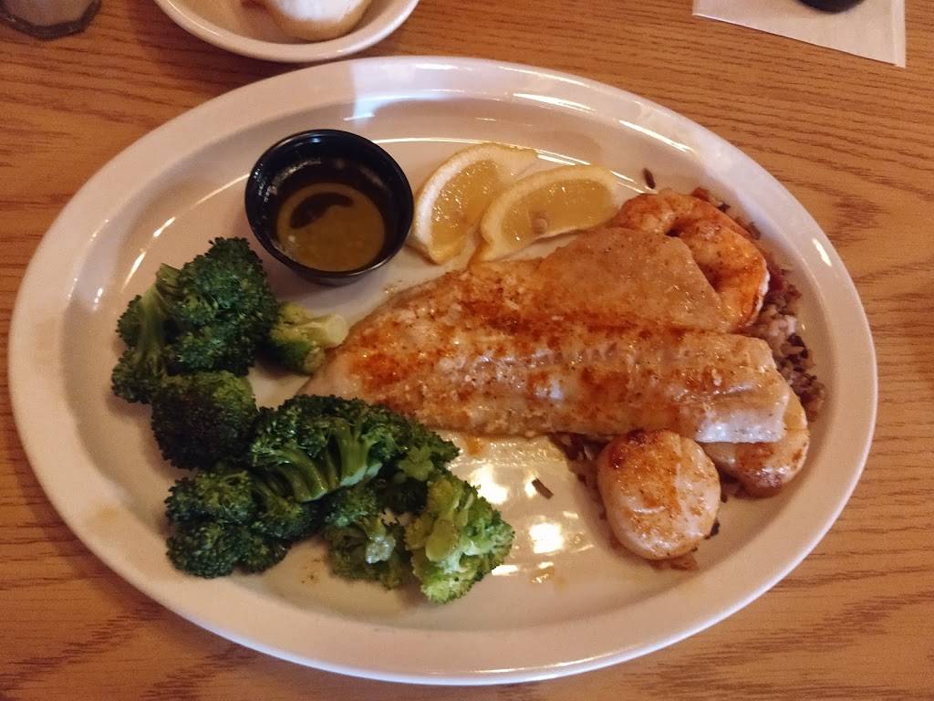 SteVellys Steak | restaurant | 110 Lake Ave N, Battle Lake, MN 56515, USA | 2188645454 OR +1 218-864-5454