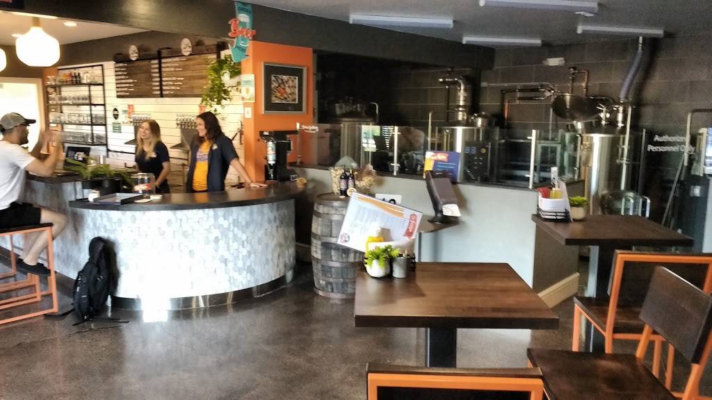 DeHops Brewing Company and Café | restaurant | 363 Cummings Ave NW, Walker, MI 49534, USA | 6168053363 OR +1 616-805-3363