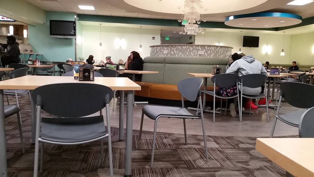 WOW Café | restaurant | Otter Express, 3114 Inter-Garrison Rd, Seaside, CA 93955, USA | 8315825007 OR +1 831-582-5007