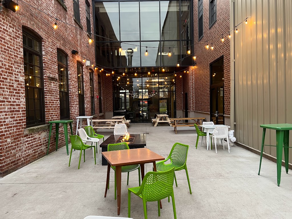 Resurgence Brewing Company | restaurant | 55 Chicago St, Buffalo, NY 14204, USA | 7167686018 OR +1 716-768-6018