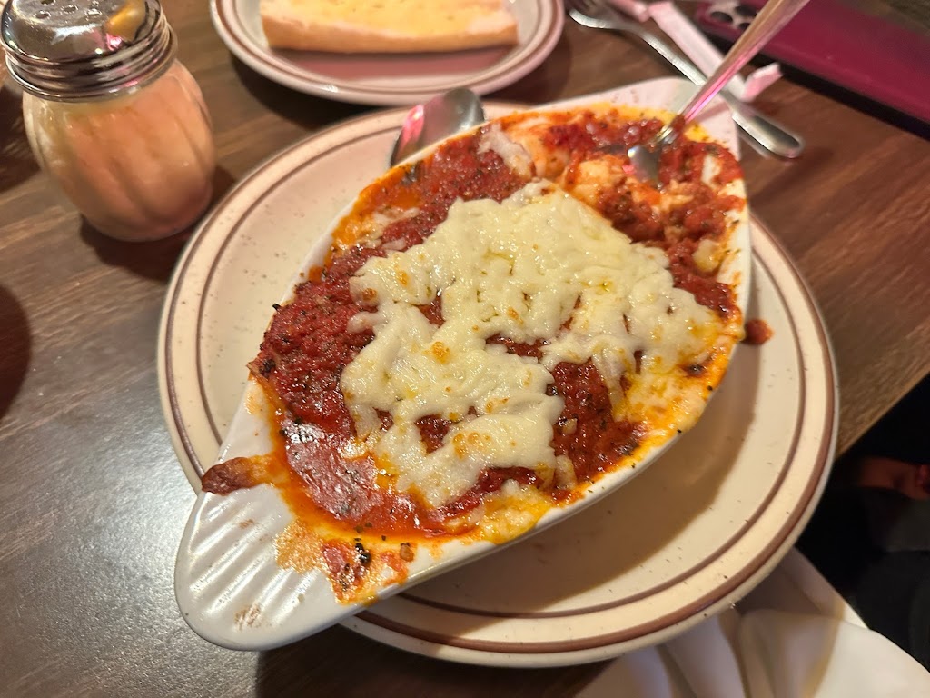 Sals | restaurant | 3301 Coors Blvd NW, Albuquerque, NM 87120, USA | 5058314191 OR +1 505-831-4191