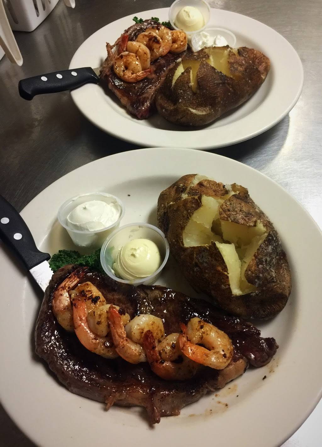 Hide Out at the Mill | restaurant | 900 E Main St, Easley, SC 29640, USA | 8644426744 OR +1 864-442-6744