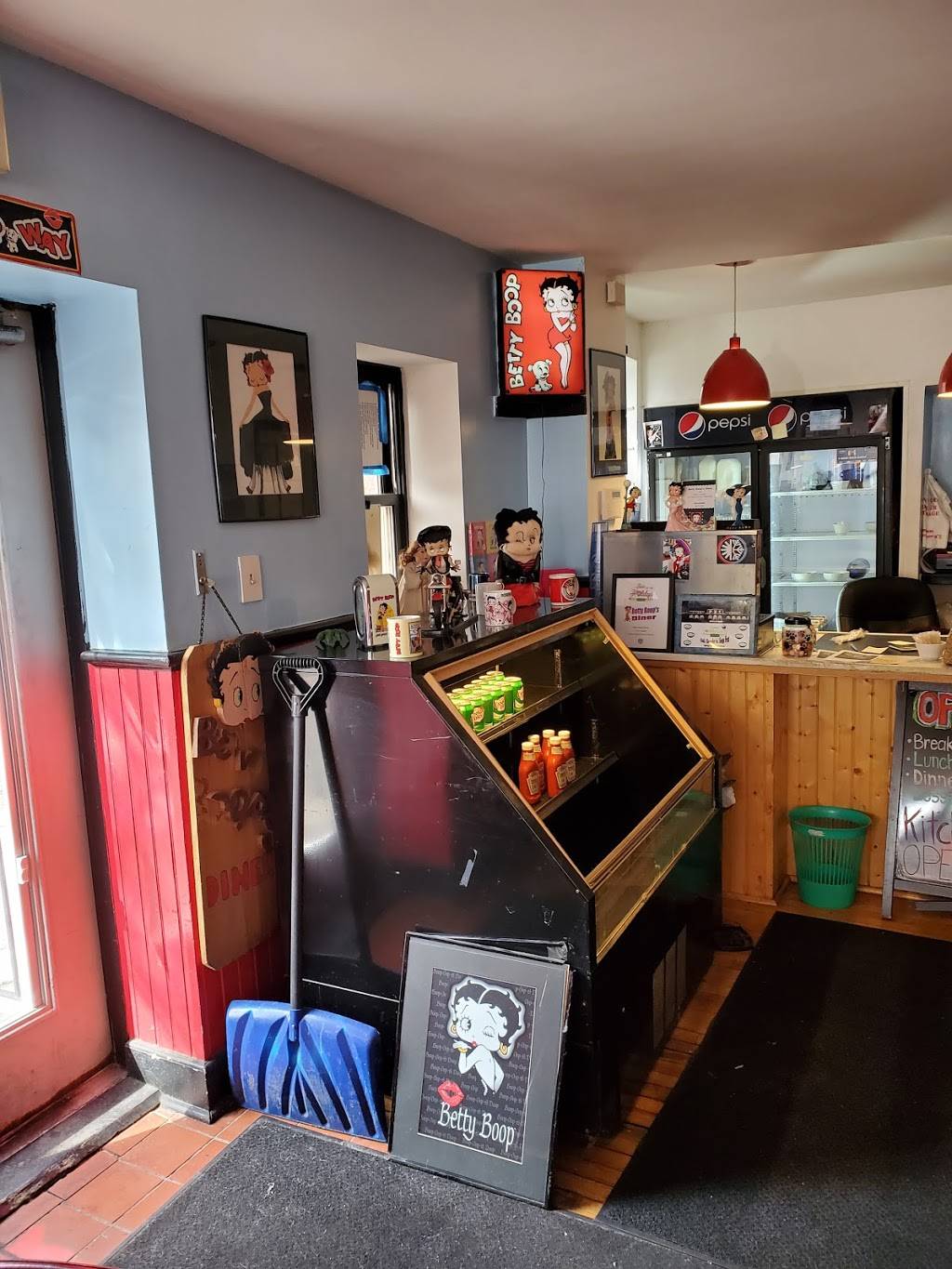Betty Boops Diner | restaurant | 115 Philip St, Albany, NY 12202, USA | 5183644455 OR +1 518-364-4455