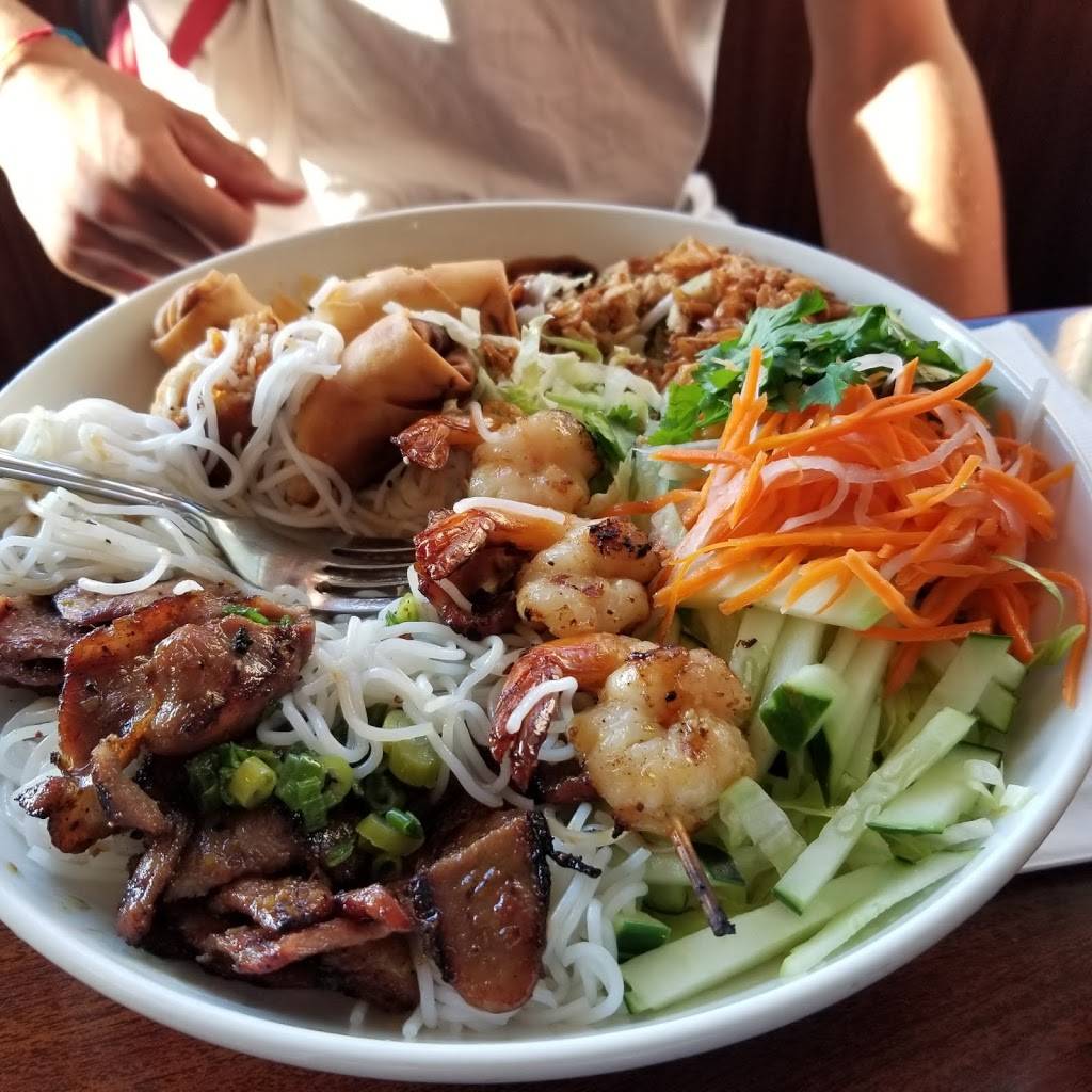 Phở Gabo NE | restaurant | 7330 NE Fremont St, Portland, OR 97213, USA | 5032848355 OR +1 503-284-8355