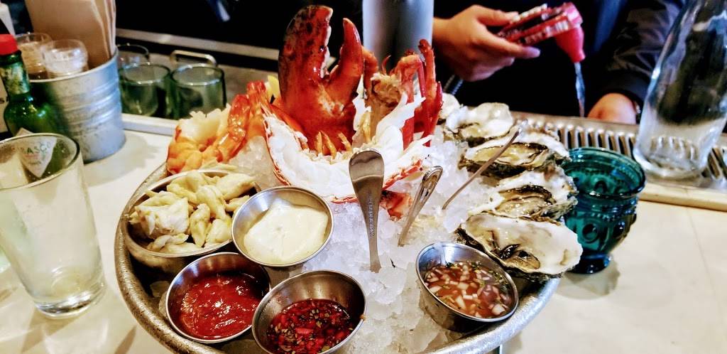 Blue Plate Oysterette | restaurant | 1355 Ocean Ave, Santa Monica, CA 90401, USA | 3105763474 OR +1 310-576-3474