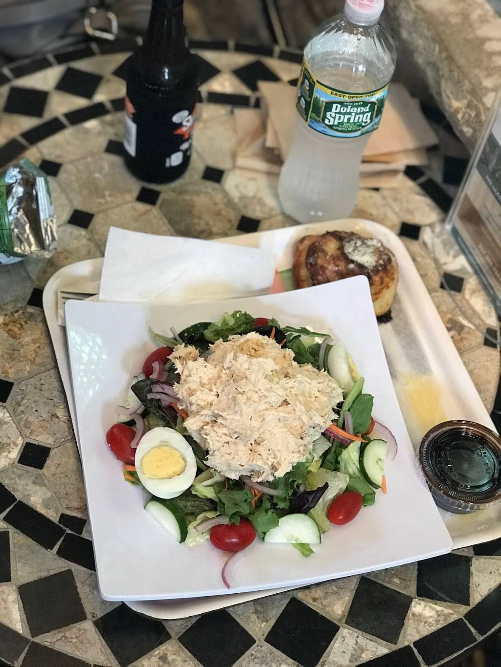 Founded Coffee & Pizza | restaurant | 3300 Henry Ave, Philadelphia, PA 19129, USA | 2679005338 OR +1 267-900-5338