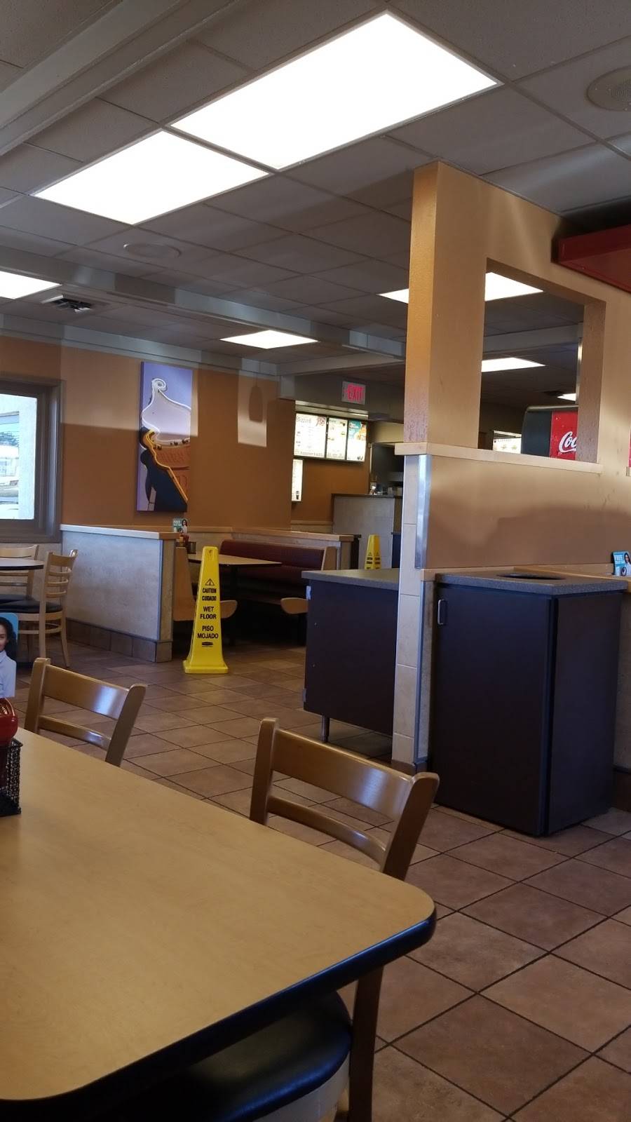 Dairy Queen Grill & Chill | restaurant | 900 S Main St, Nicholasville, KY 40356, USA | 8598854070 OR +1 859-885-4070